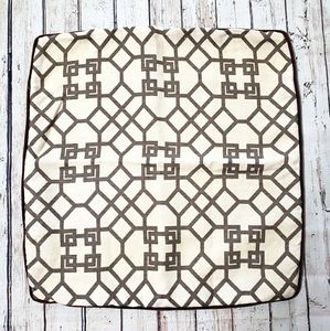 Set of 2 decorative pillow covers